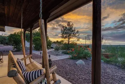Image de 4br Mount Lemmon Retreat w/ Hot Tub - Sleeps 14!