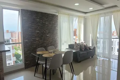Cali Valle Del Lili apartment 10th floor modern and beautiful view.