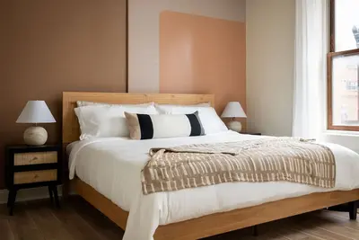 Image de Art Loft Apartment with Office Space