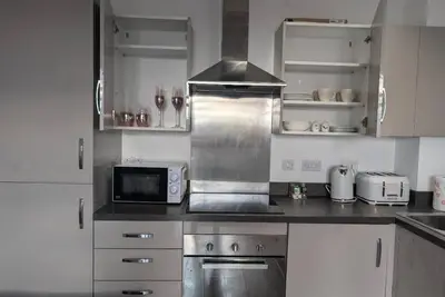 Image de Rugby - Apartment - Sleeps 4 - Parking