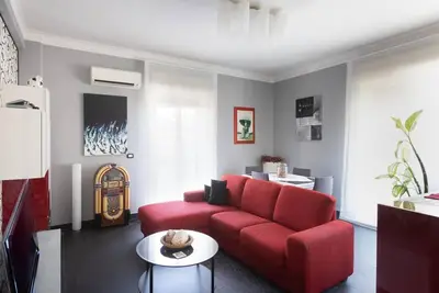 Image de Appartement \"Crispi House\" avec balcon, Wi-Fi et climatisation