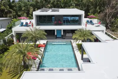 Villa Lahaina - Nouvelle villa moderne de 5 chambres avec piscine à Rawai