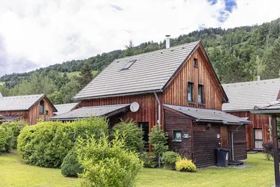 Image de Chalet chaleureux avec terrasse