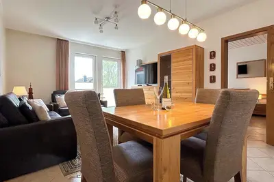 Image de Vacation apartment 10 with balcony & garden, Landhaus Hubertus Duhnen