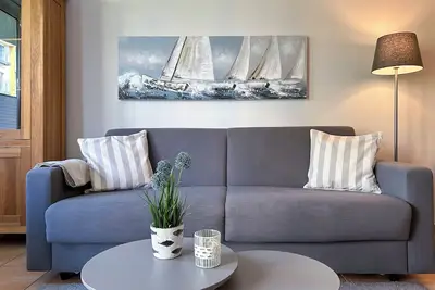 Image de Vacation apartment 11 with terrace and beach chair on the beach, Haus Hohe Worth Duhnen