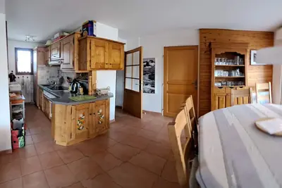 Image de Appartement 3 chambres familial confortable et bien équipé, charmant, ski 800m