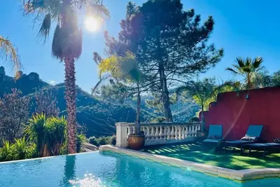 Image de Homerez - Maison à Fréjus, piscine!
