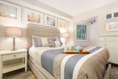 Image de Ideal Central 3br Townhouse - Hot Tub/Pool/Parking