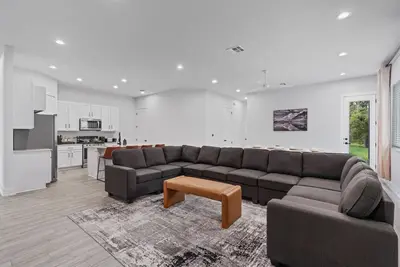 Image de Modern Austin Getaway & Near Downtown, Lake Travis & Event Venues!