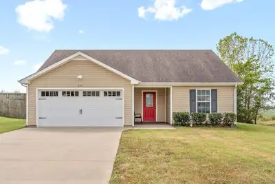 Image de Charming 3-bedroom house in peaceful Oak Grove with WiFi, Ac