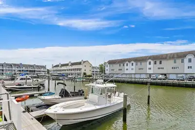 Image de Last Minute Reduced Price running out- July 7-19 Any Nite Stay Still Available