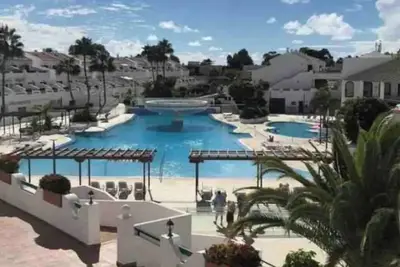 Image de Charming apartment with pools, terrace and beatiful garden in Costa del Silencio