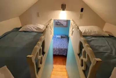 Image de Marvin Gardens Motel Old Orchard Beach - Superior Chalet with Private Hot Tub