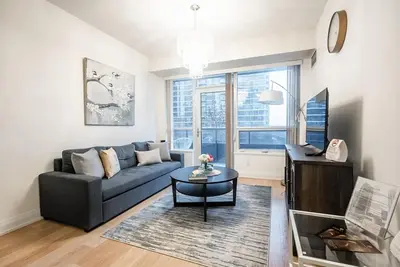 Image de Globalstay. Modern 2 Bedroom 2br Sheppard Metro. Free Parking
