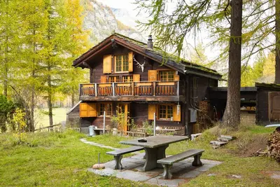 Image de Lätthaus Rot by Interhome