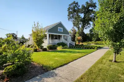 Image de The 1908 Bungalow - 2 Bedroom / 1 Bathroom Stayton, Or