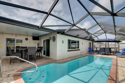 Image de Home Near Werner-Boyce & New Port Richey!