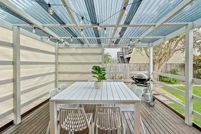 Image de 4-Bed Beach House with Garden & Alfresco Dining
