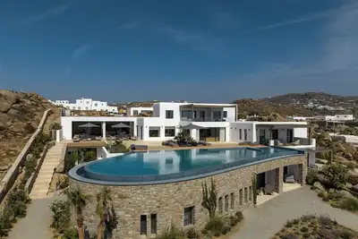 Image de Pure Luxury Exclusive Villa State of the Art Villa Excellent Location