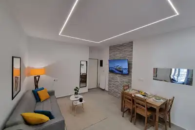 Image de Athens 62sqm Family & Couples Apt with Balcony –Quiet & Stylish Stay near Center