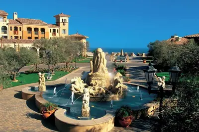 Image de Charming 2-bedroom villa Ocean views, pool, fitness room, WiFi - Newport Beach.
