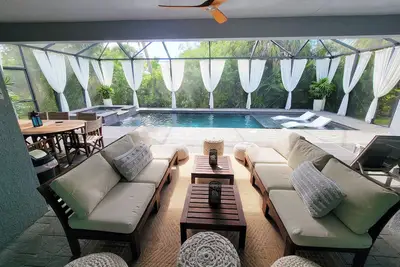 Image de Tropical 4-bedroom Oasis on the river with Pool and Jacuzzi in Bonita Springs