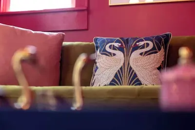 Image de The Swan: Vibrant East Hill Getaway in Pensacola, Close to Beaches and Downtown