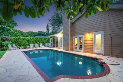 Image de Luxury 5br w/ Pool, Spa & Game Room near Ami