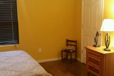 Image de Nice private house near downtown Raleigh with WiFi, Ac, heat