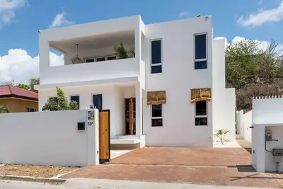 Image de Attractive villa near the sea and promenade!