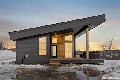 Image de Cozy Bluff Getaway with Hot Tub
