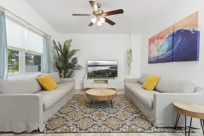 Image de Island Bungalow - Ideal Location!