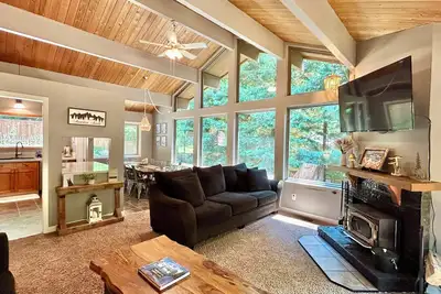 Image de Spacious & Peaceful Mountain Retreat in Mt. Hood Village