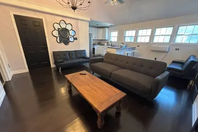 Image de 1-bedroom Private Suite in Fort Worth minutes away from the Stockyards.