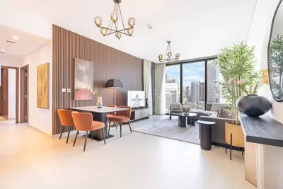 Image de Luxurious 2br Home w/ Stunning Marina Skyline View