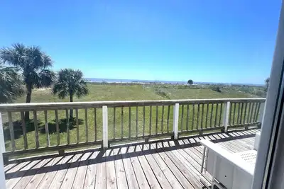 Image de Beachfront Redfish- Coastal Realty Group