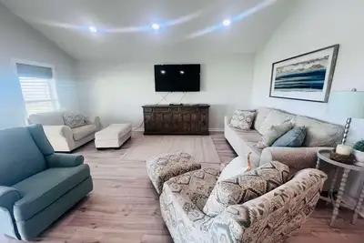 Image de Beachfront Beach House- Coastal Realty Group
