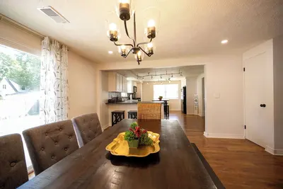 Image de Vacation home, < 1 mile to University of Notre Dame, walk, bike or drive!
