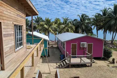 Image de Cobia Beach Guest House on the Beach in the middle of Hopkins Village Belize