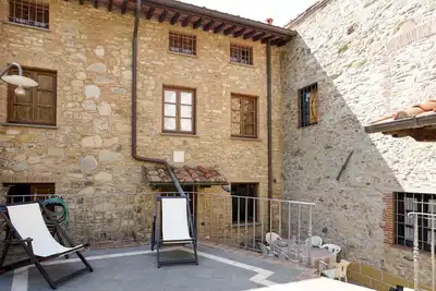 Image de Belle maison de 2 chambres Ă Corsanico