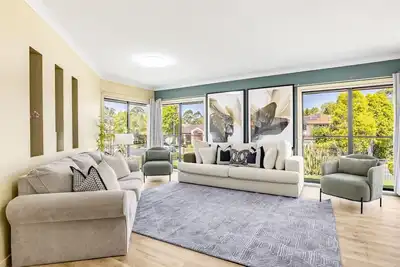 Image de Bauhaus Design 5 Bedrooms Home at Carindale