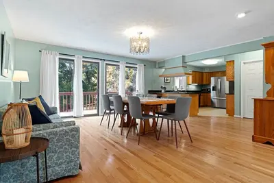 Image de Gorgeous 3bdrm w/inground Pool! - New To Vrbo