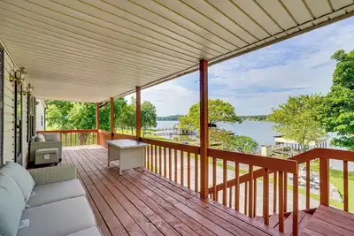 Image de Watts Bar Lake House: Boat & Fish On-Site!