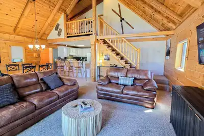 Image de Cozy Cabin with Mountain Views