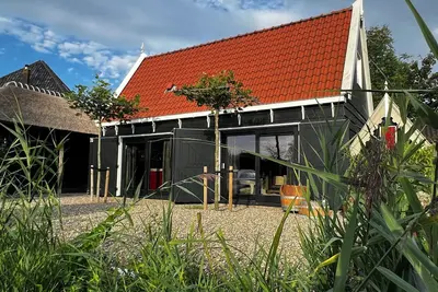 Image de Luxury Farmhouse Cottage With Home Cinema Next to Amsterdam and Volendam
