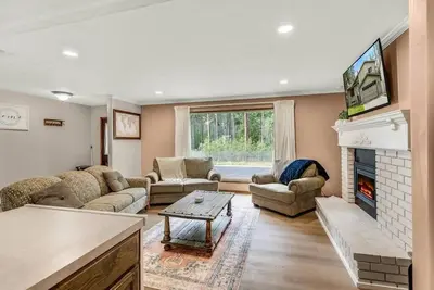 Image de Spacious Pet Friendly Home near Coeur d’Alene!