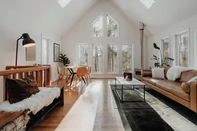 Image de Darby Cabin: Dreamy Cabin w\/Sauna, 2 Hrs From Nyc!