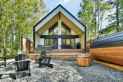 Image de Le Scandinave - Détente Nordique - Sauna Spa, bain froid privé