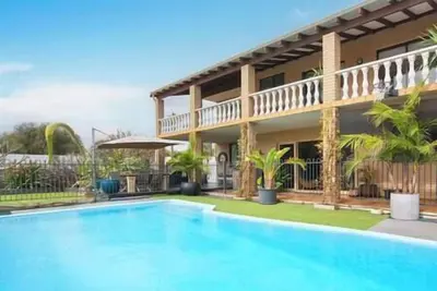 Image de Ocean Oasis- Amazing location!