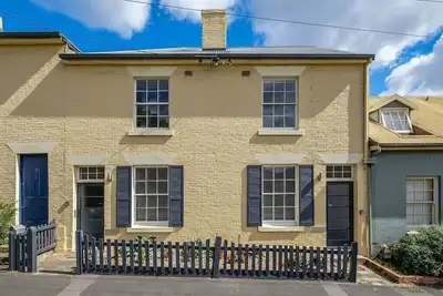 Image de 'Fifteen' - Heritage Terrace in Battery Point